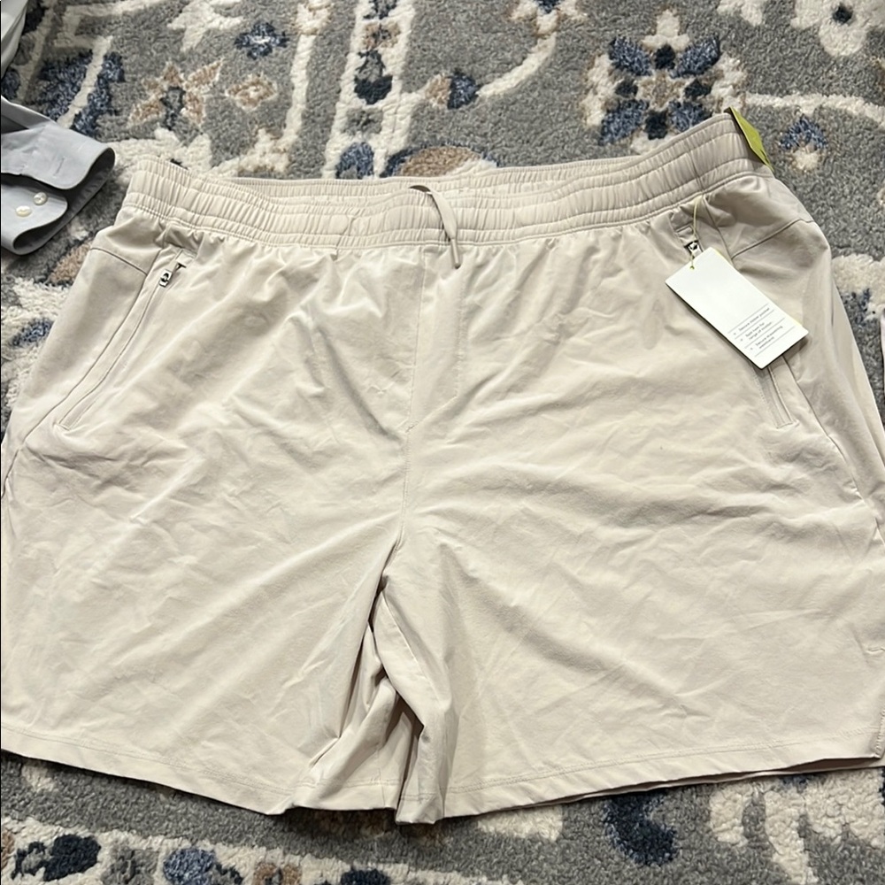 All in Motion Tan Athletic Shorts Relaxed Fit
